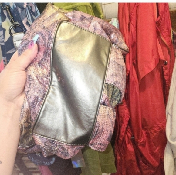 🍂🍁SUPER RARE  BOWS AND ARROWS BETSEY JOHNSON TOTE - Picture 7 of 9